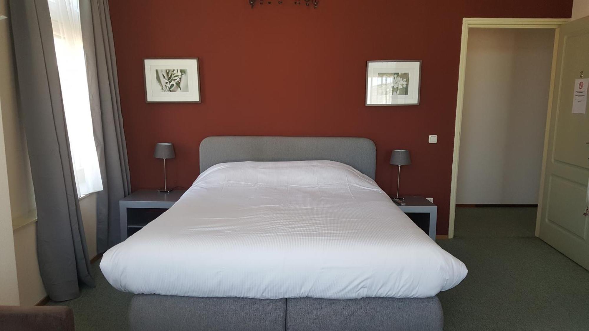 Hotel Het Gemeentehuis Uithuizen Ngoại thất bức ảnh