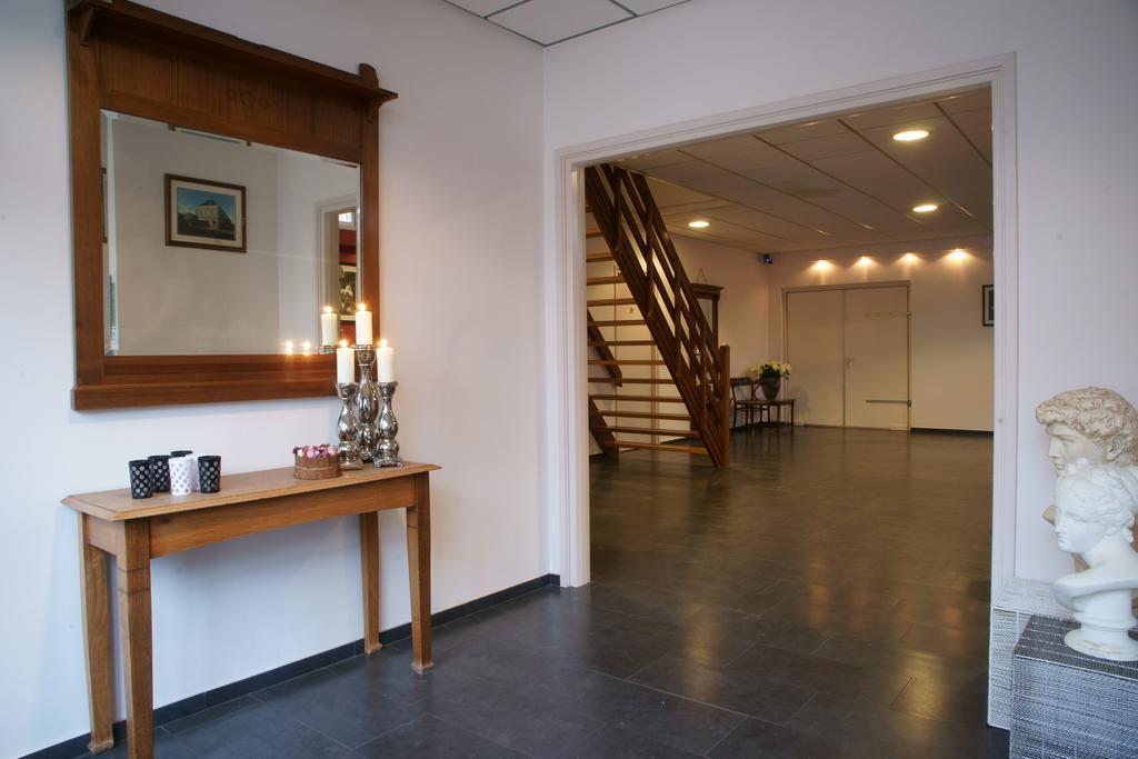 Hotel Het Gemeentehuis Uithuizen Ngoại thất bức ảnh