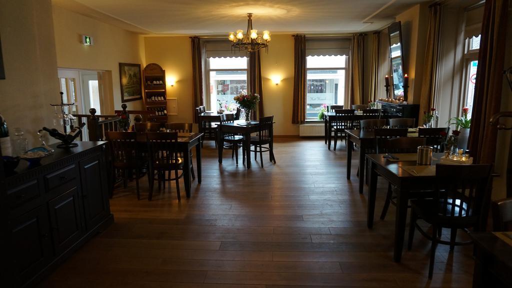 Hotel Het Gemeentehuis Uithuizen Ngoại thất bức ảnh