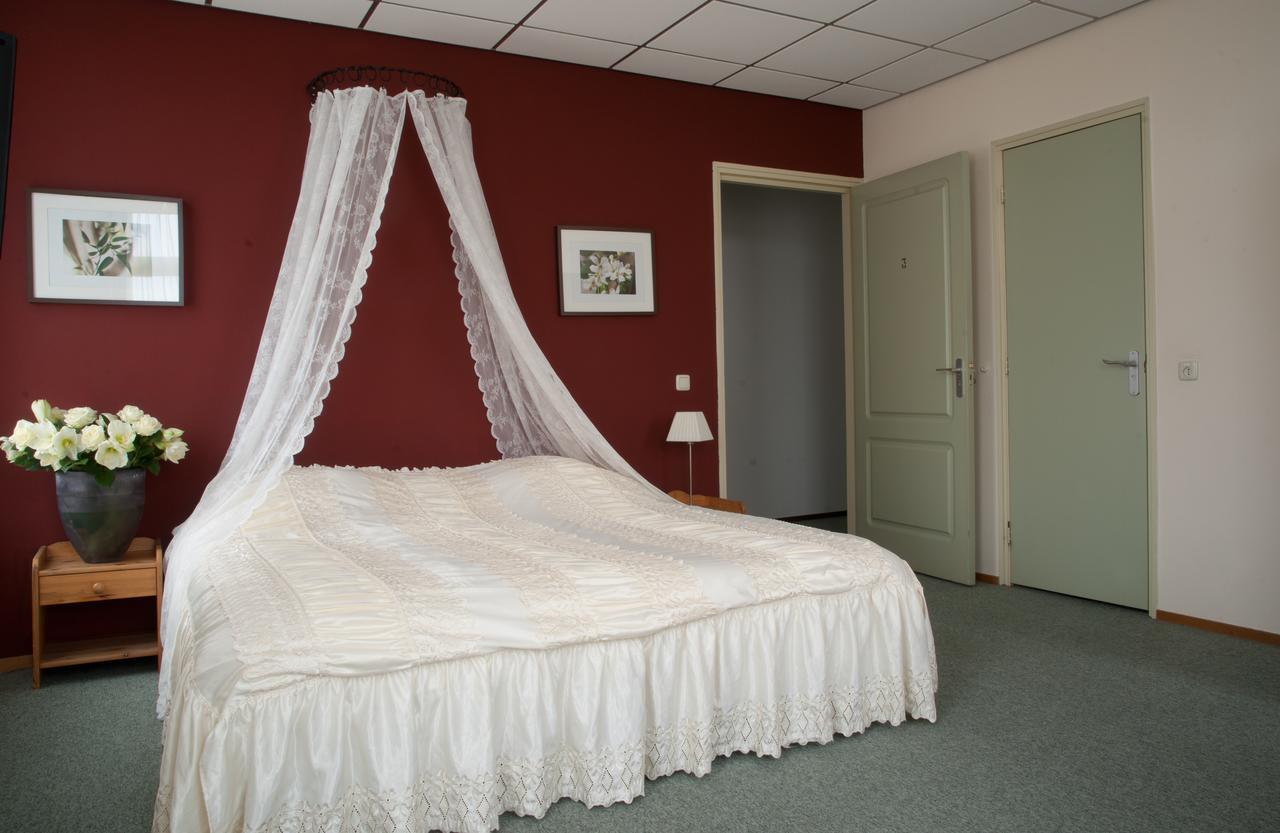 Hotel Het Gemeentehuis Uithuizen Ngoại thất bức ảnh